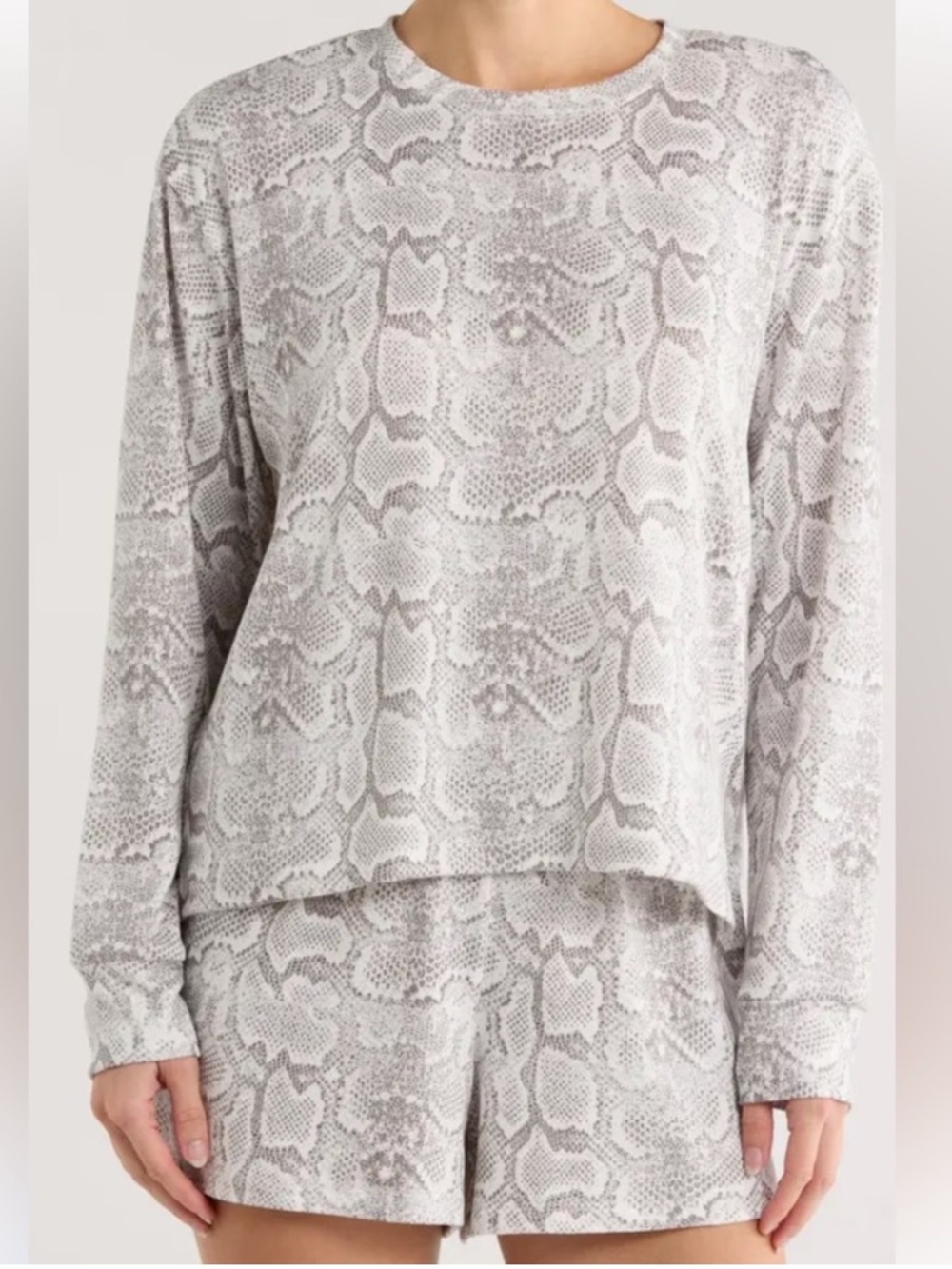 PJ Salvage Large Pajamas Set Long Sleeve Top & Boxer Shorts Pajamas in Grey NWT